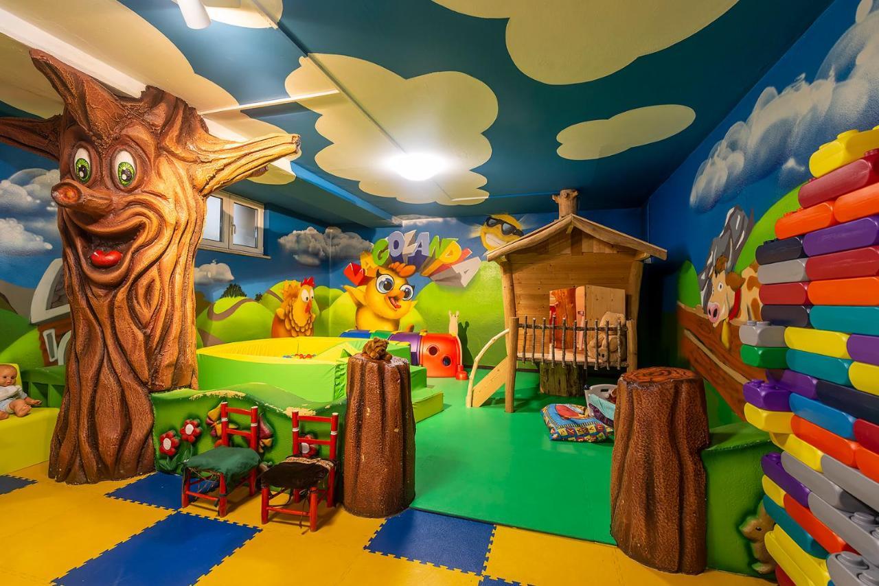 Hotel Al Lago ソラーガ エクステリア 写真