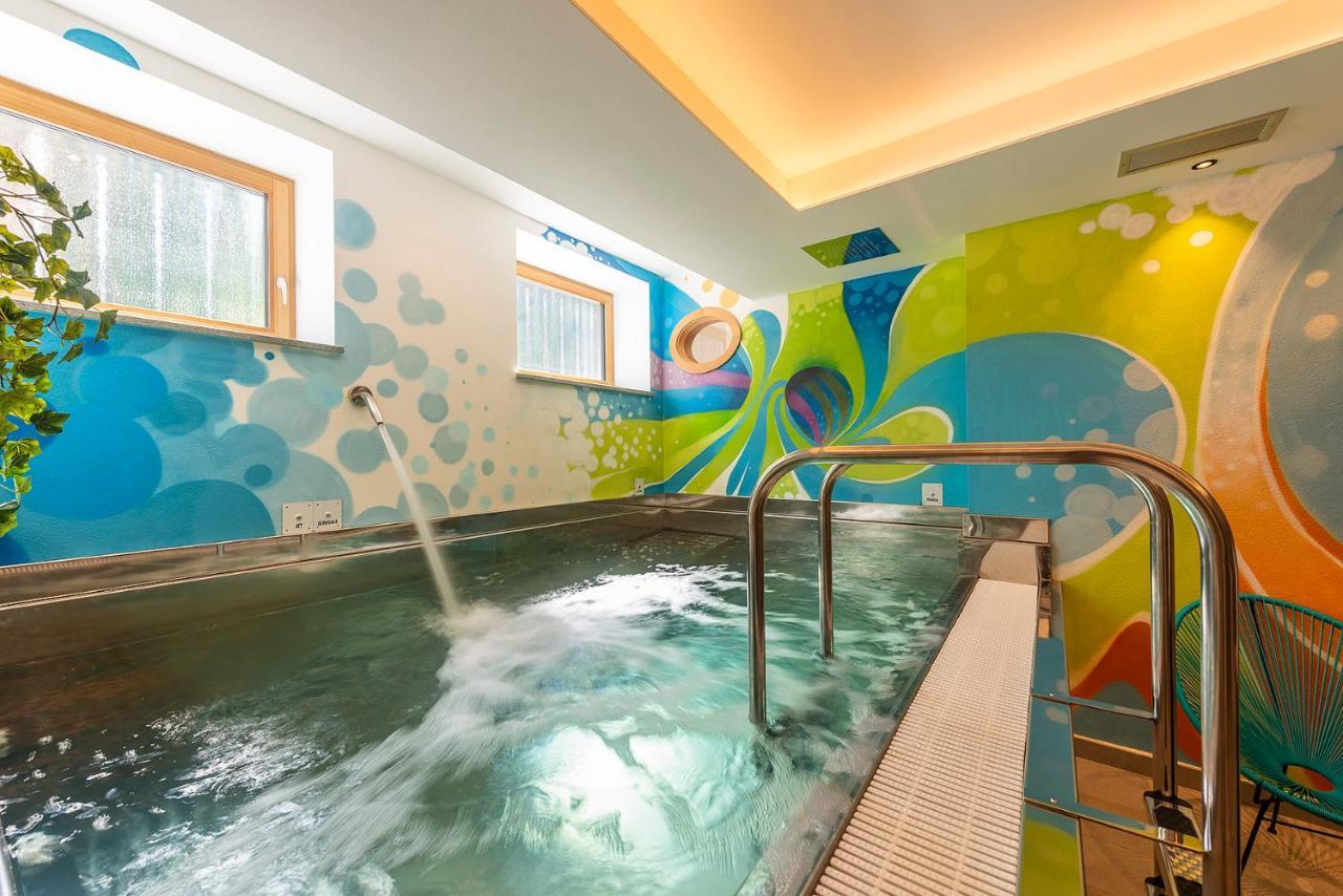 Hotel Al Lago ソラーガ エクステリア 写真